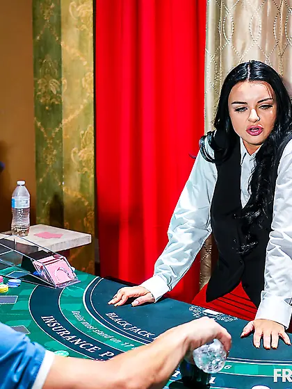 Сгкмн croupier Payton Preslee gets fucked on poker table
