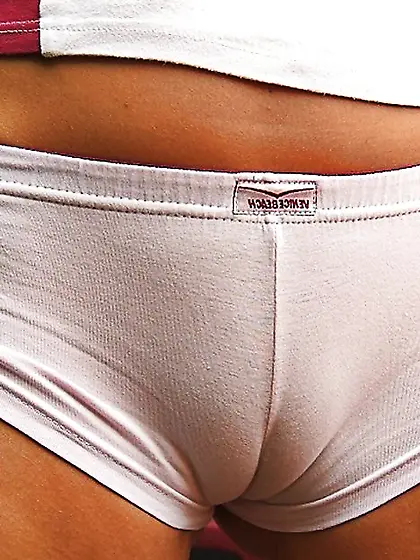 Fotze frisst Hose Pipe - cameltoe