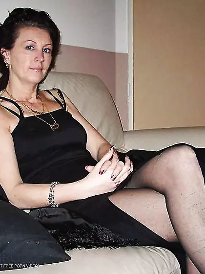 Stunning dutch mom and not her mom