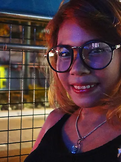 Geeky girl from Thailand is happy to fuck a hung dude too