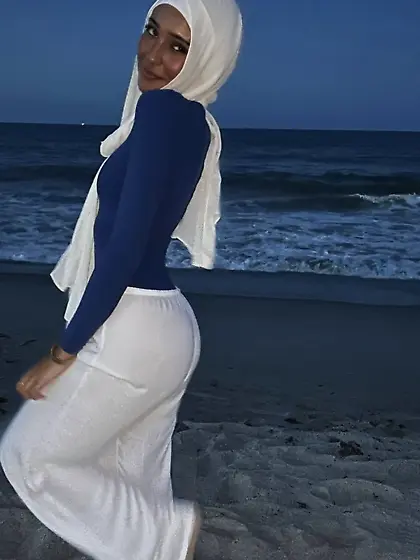 Hot arab hijabi slut