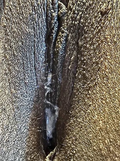 Used up holes of ugly girl,  preowned pussy