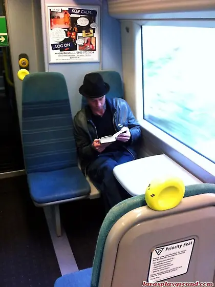 Brunette lara latex james