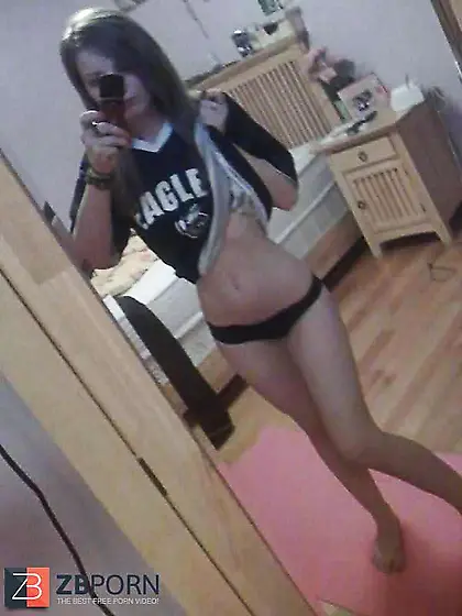 Jummy teenager selfshot