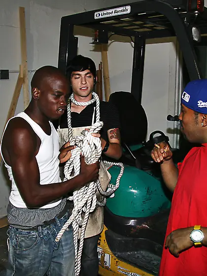 Innocent housekeeper enjoy black