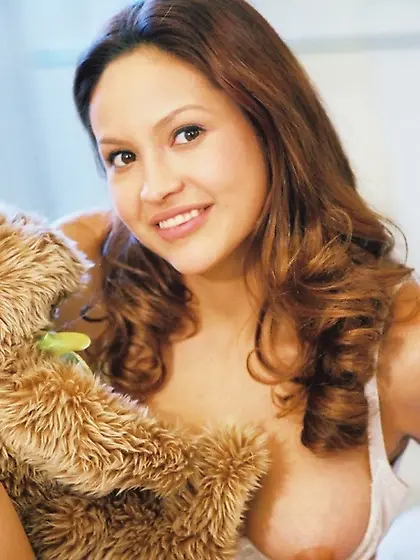 18 yo Selena upskirt in public