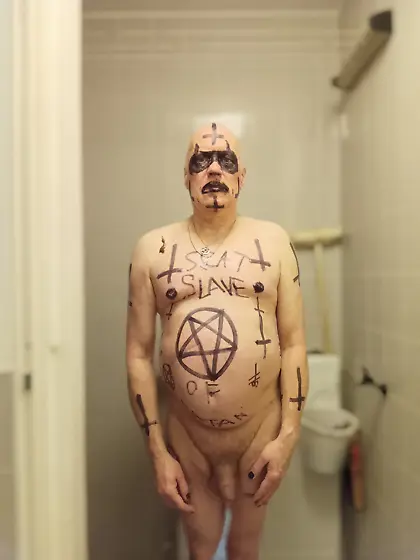 Satan slave humiliates himself