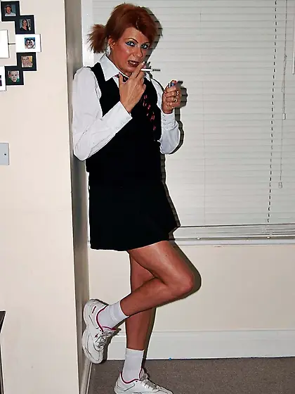 Schoolgirl Dimonty from United Kingdom