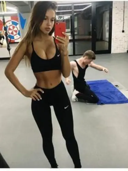 Sexy gym girls