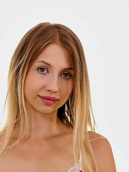 Blonde horny goddess