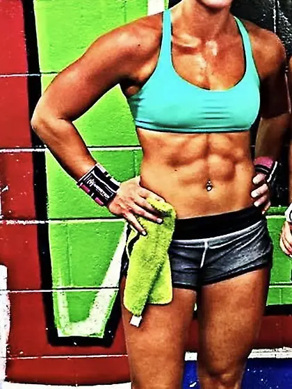 Hotties Heather & Lacey on GGW bus