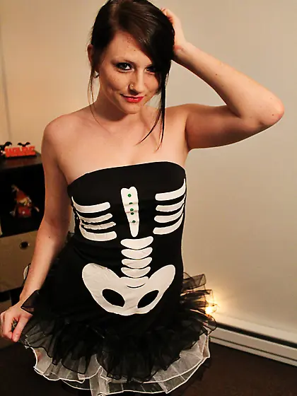 Adorable brunette Freckles teases us in her pantyhose and her Ha