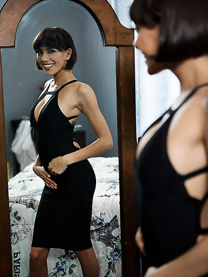 The slim body of the superb hottie Janice Griffith makes him har