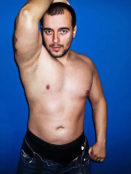 Brunette Masterboy Dancing.