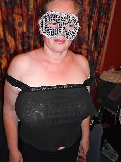 Married Cheating Slut Showing Off