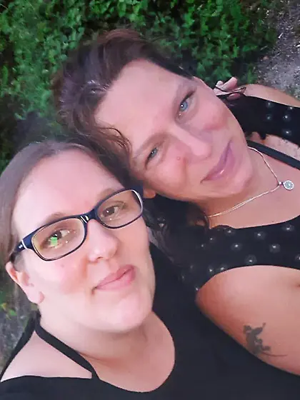 DEVOTE INZEST FOTZEN AUS DER FAMILIE