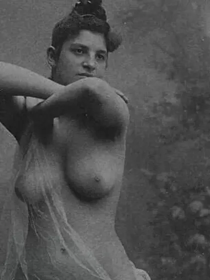 Black-and-white retro porn photos.