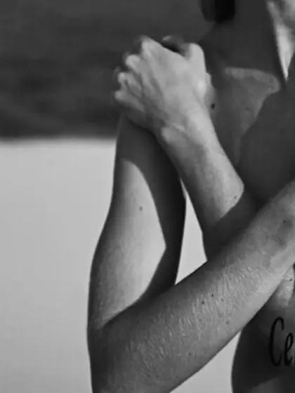 Natalie Jayne Roser Topless