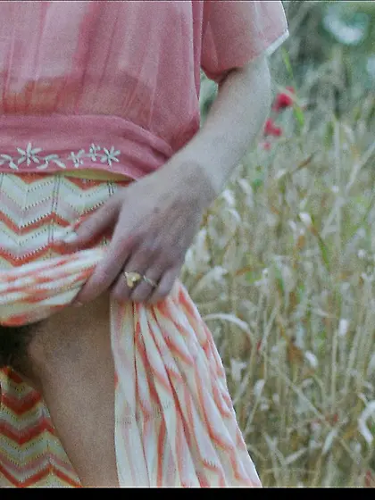 Emma Corrrin showing her pussy