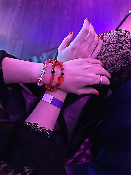 Allikatt random bits!