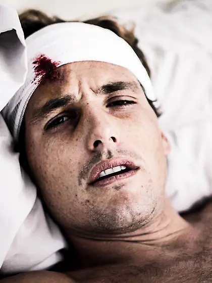 Tiny brunette enjoys boned by her wounded...