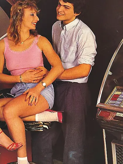 Lucky retro stud bone