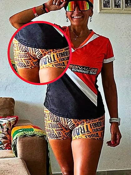 Milf hot cameltoe and ass