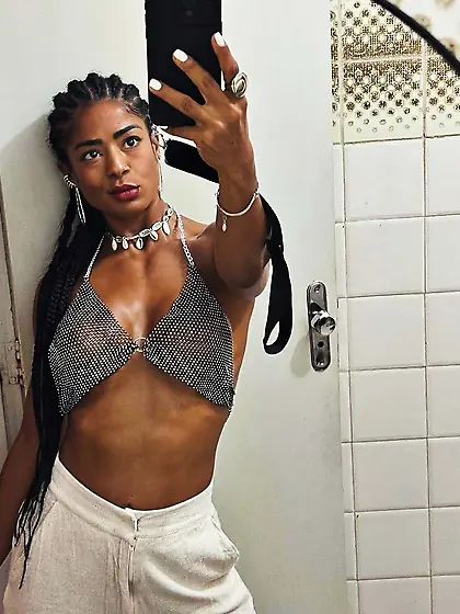 how to break hot pretentious muscle bitch?