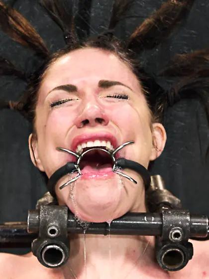 Lusty chick strapped chained