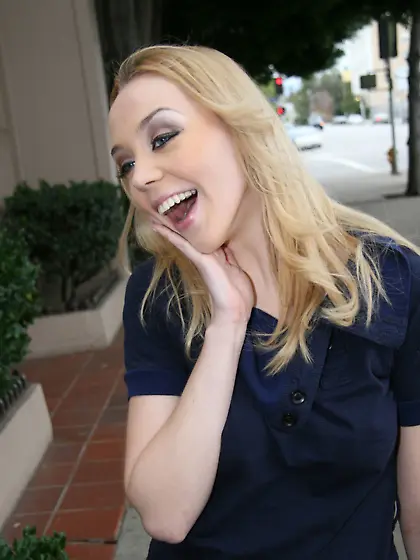 Annette Schwartz butt