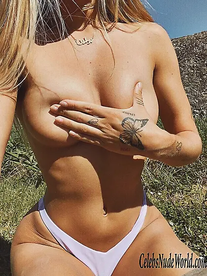 Pauline Tantot Erotic