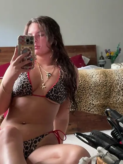 IG Teen Bella M.