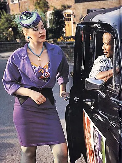 Snobby seventies lady fucked