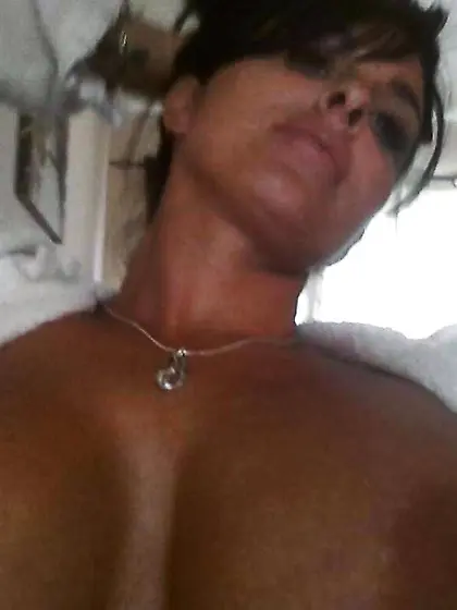 Holly Halston TwiTTer Pic