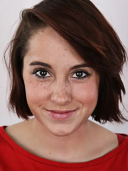 First-rate chica red midriff