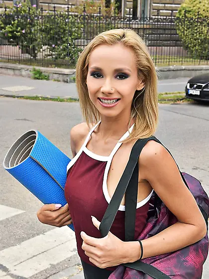 Little lady's pussy eaten out in the kitchen