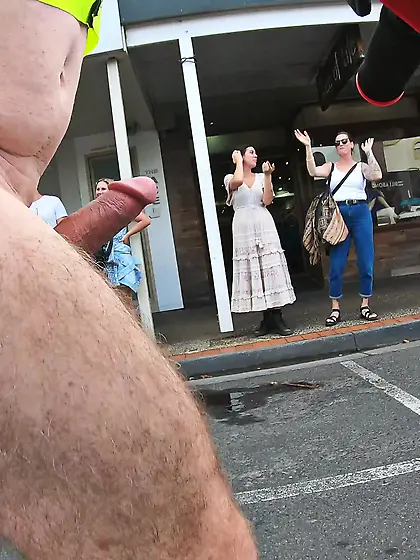 WNBR Byron Bay public erection flash happy women