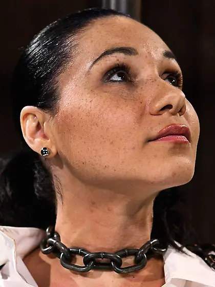 Girl heck bound steel