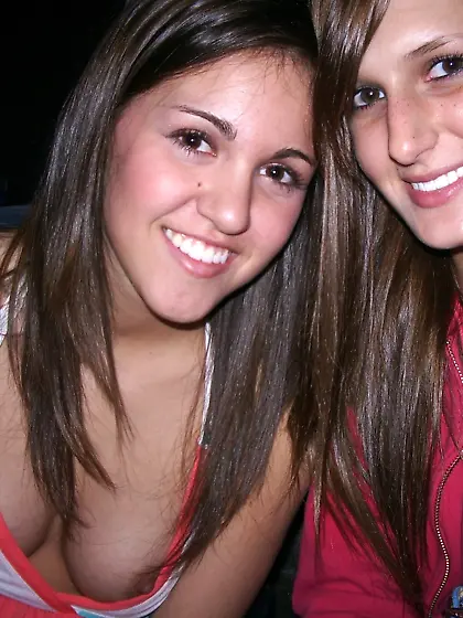 Amateur titty niplslip oops!