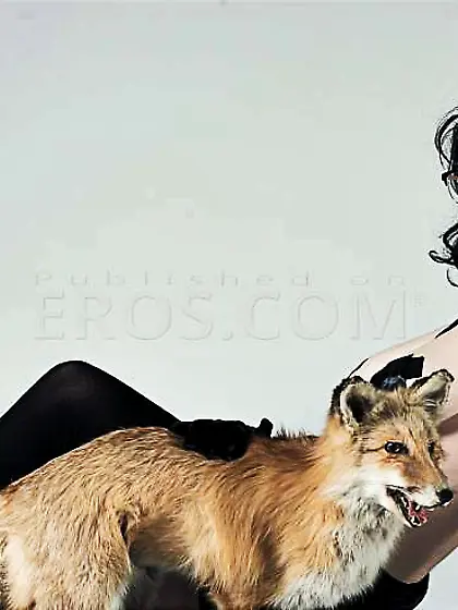 Ms.  Rosie Wilde (Ms.  Rosie Levine)