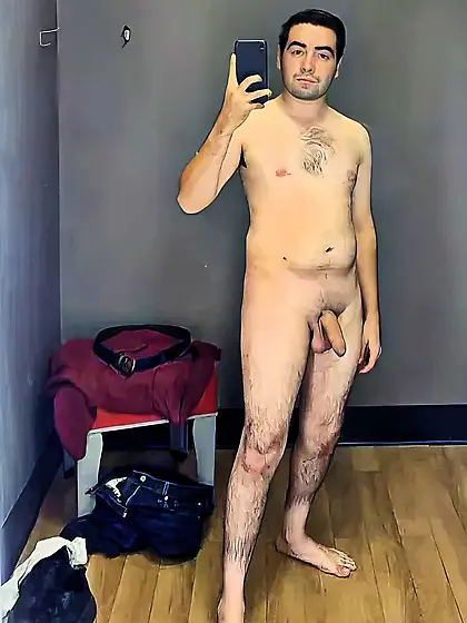 naked selfie in the changing room