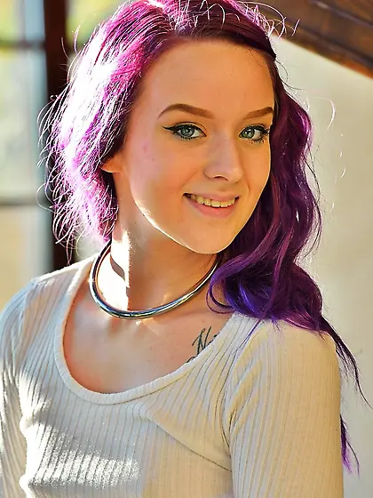 Purple hair shaved pussy close up