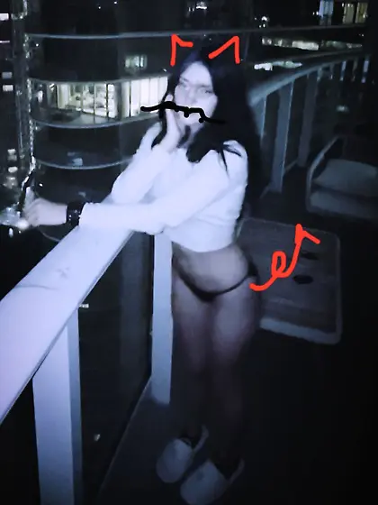 Sexy goth 19 year old hoes