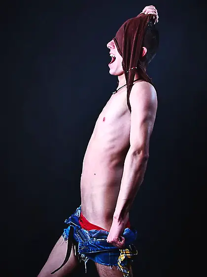 White man zachsugar oil