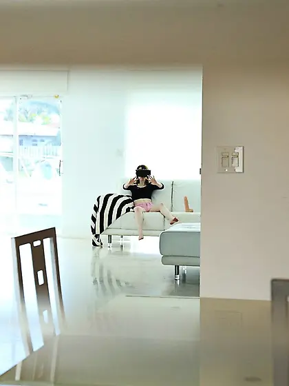 VR-loving teen brunette gets banged by her big-dicked boyfriend