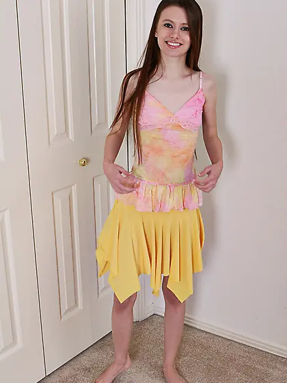 Petite lass Kennedy Kessler takes off her pink panties and finge