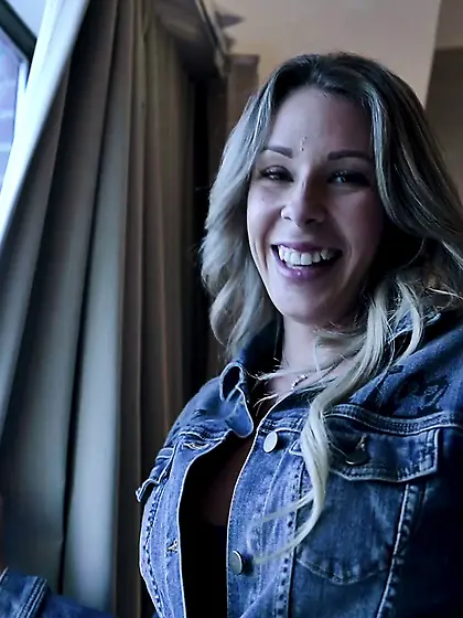 Horny mom Nikki Brooks gets her eager cunt fucked in POV