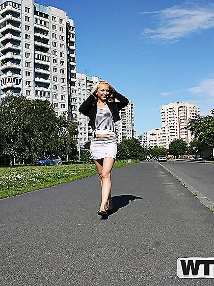 Blondie looks incredible as she takes dick deeper and deeper