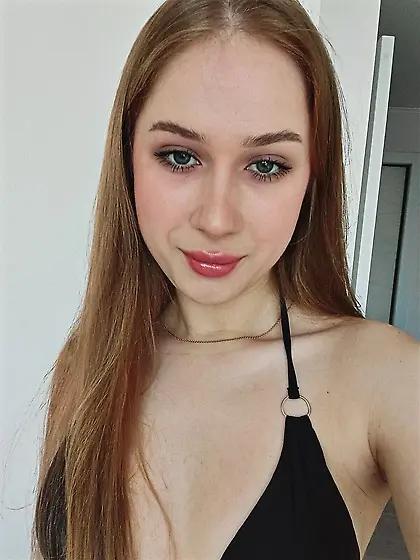 Luna Sparks Free Photos