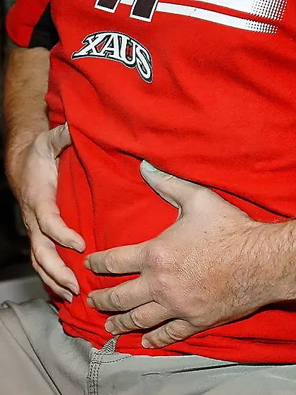 Sporty blondes Rhylee Richards and Rhyse Richards get their hole